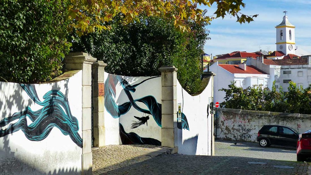Pantónio arte urbano desde Portugal