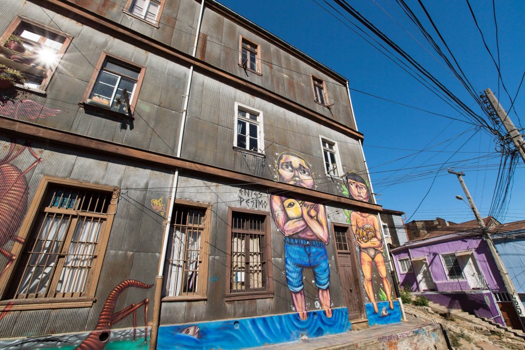 Arte urbano, Entes & Pésimo , Chile - Digerible