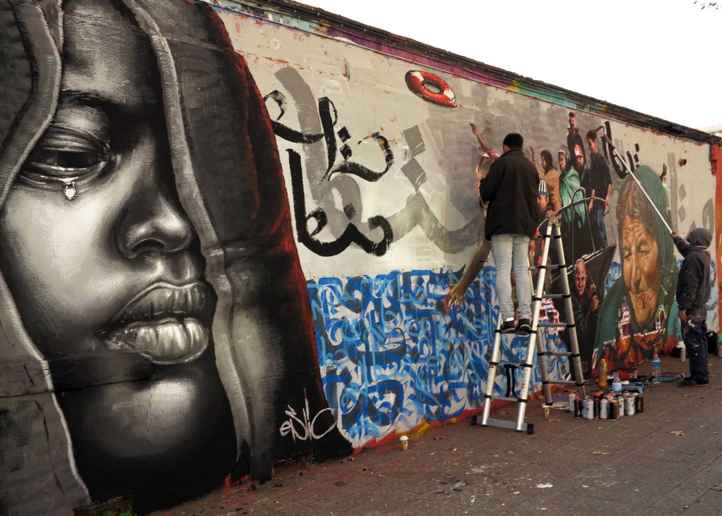 Arte urbano en Barcelona Refugiados