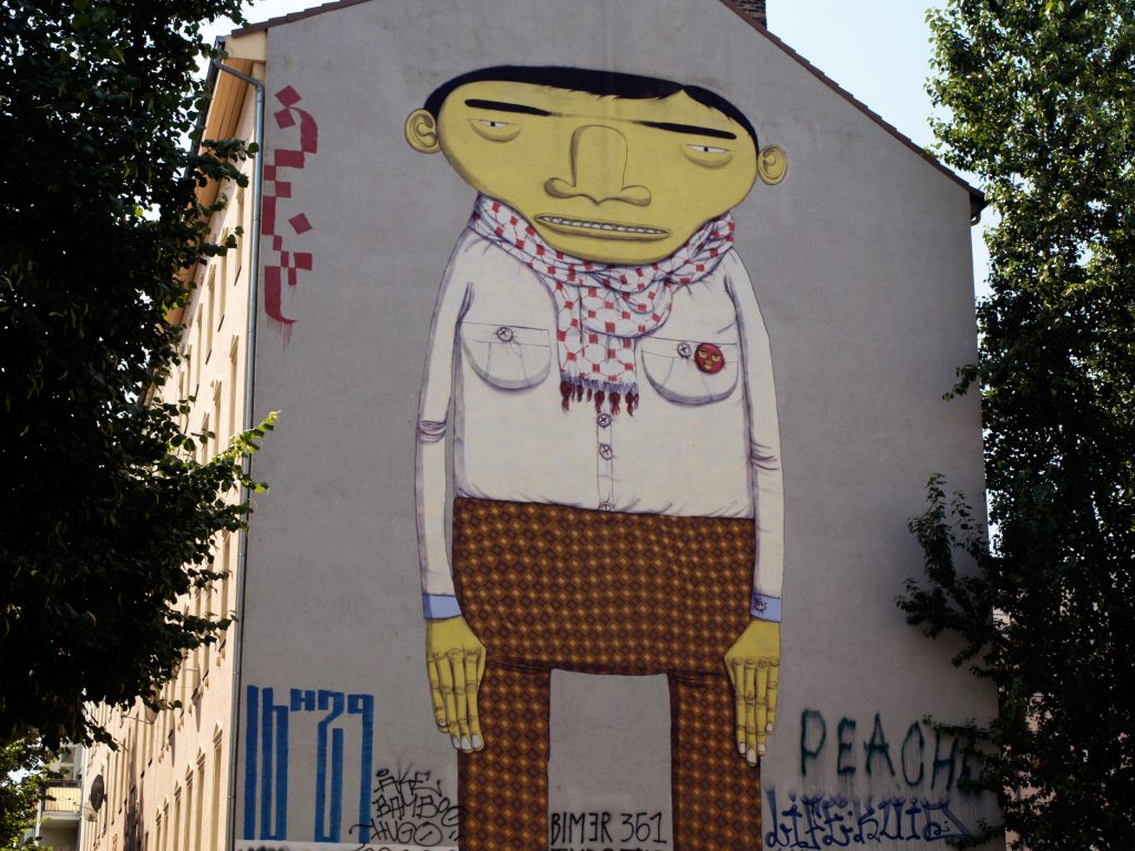 Os Gemeos arte urbano desde Berlín