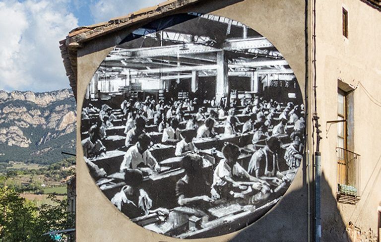 Axel Void Arte urbano en Avià