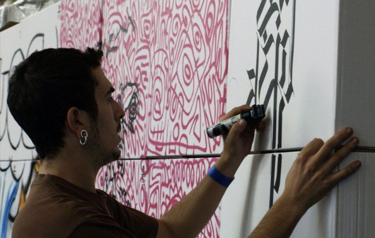 Arte urbano hacid Magazine 43 Mugraff