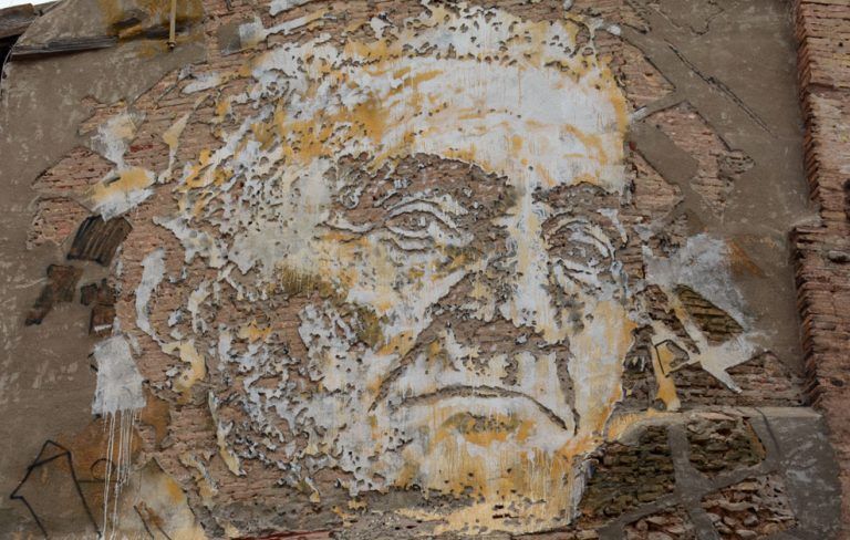 Arte urbano Vhils Tudela Spain