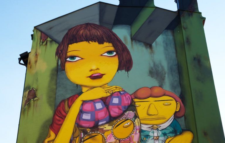 Arte urbano de Os Gemeos en Estocomo