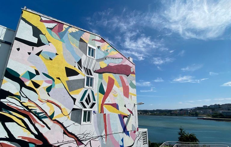 Arte urbano Paula Fraile en Perillo, La Coruña
