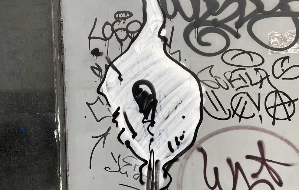 streetart Barcelona fosforo mural