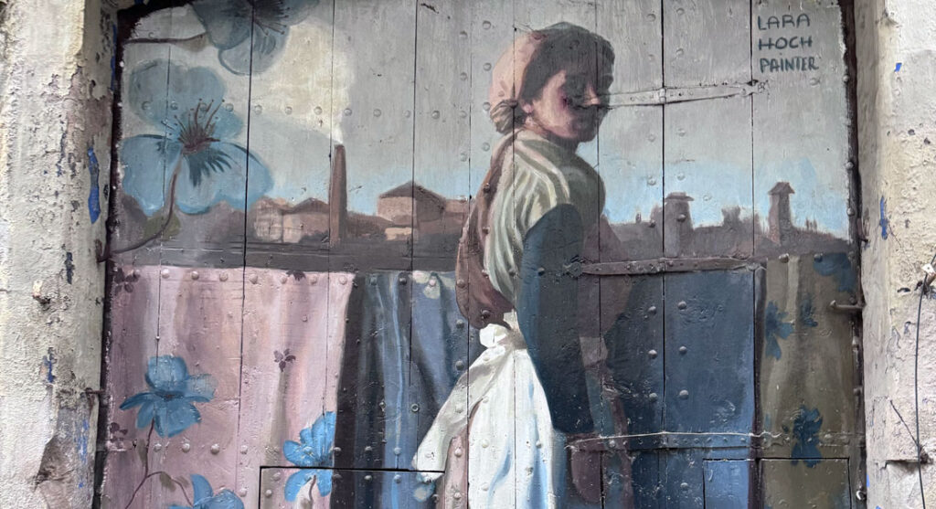 Lara Hoch Painter arte urbano en Barcelona