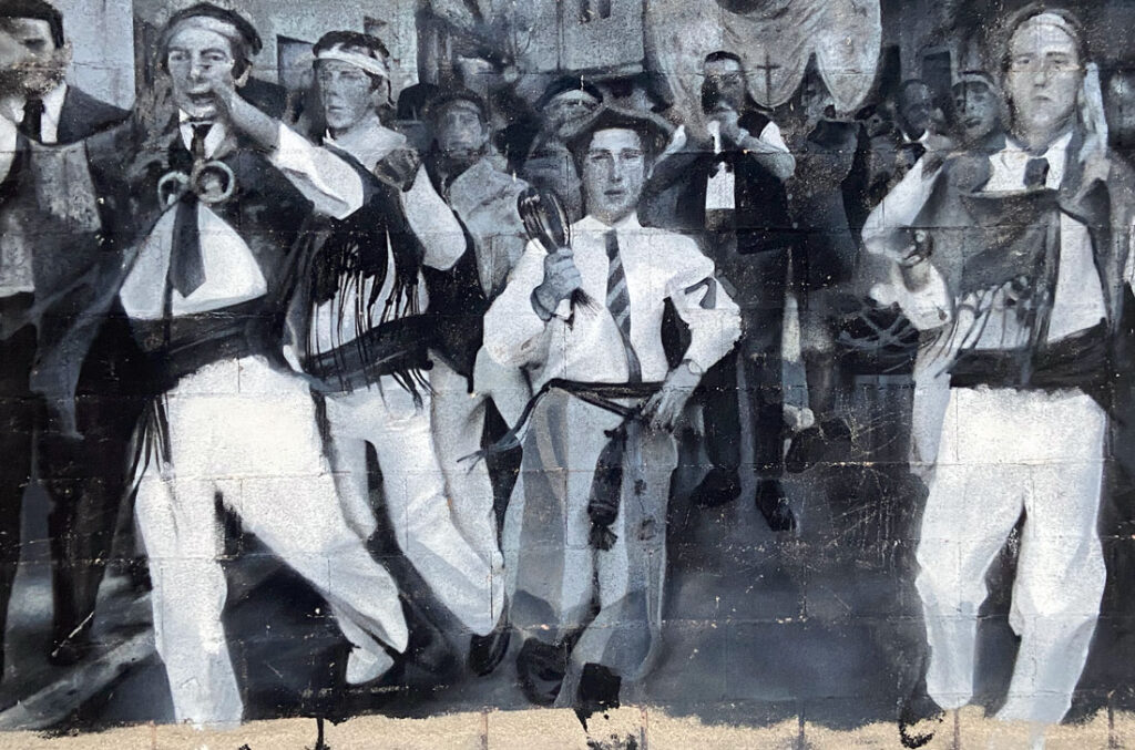 Danzadores, mural de arte urbano en Belorado
