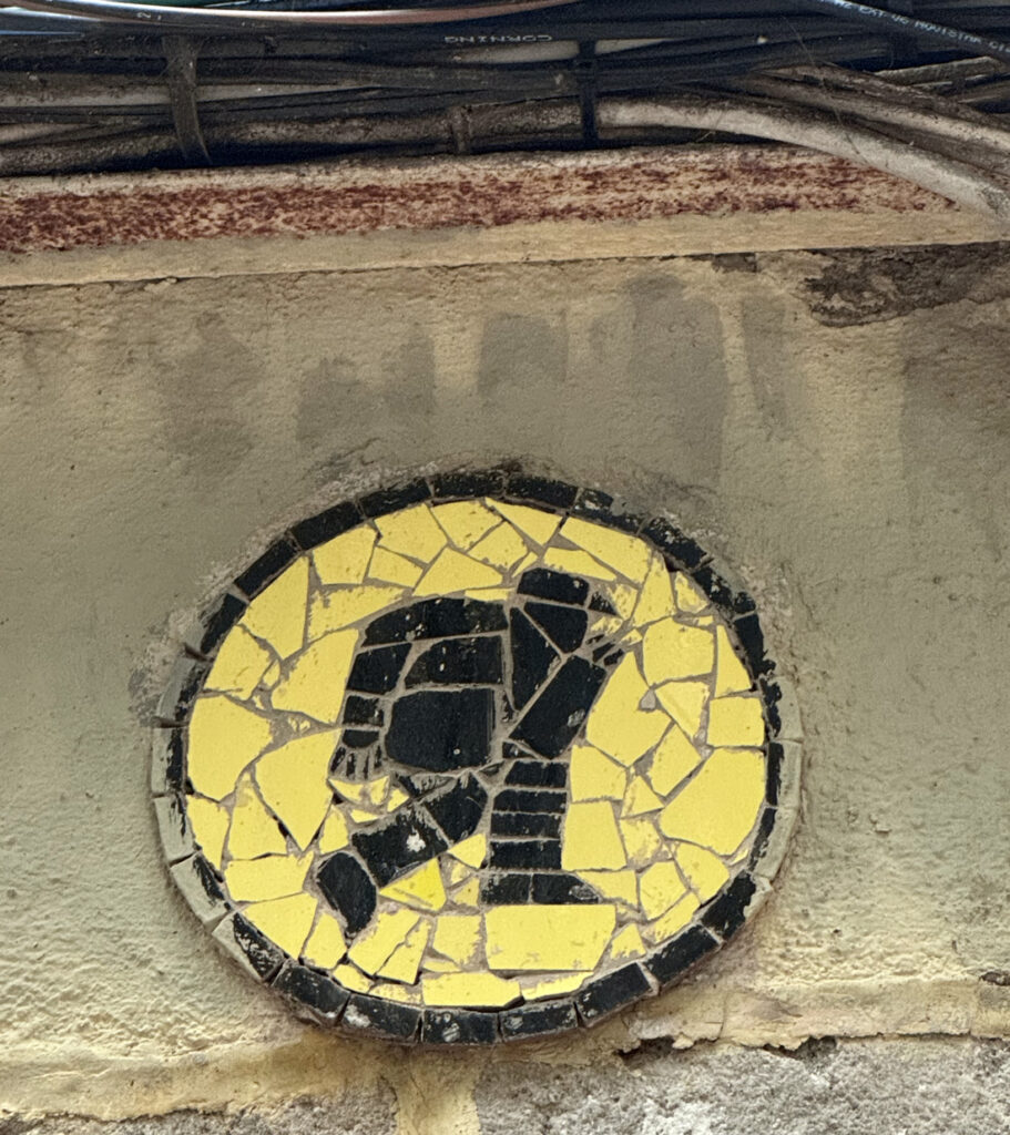 luis_b_nice paste-up-barcelona