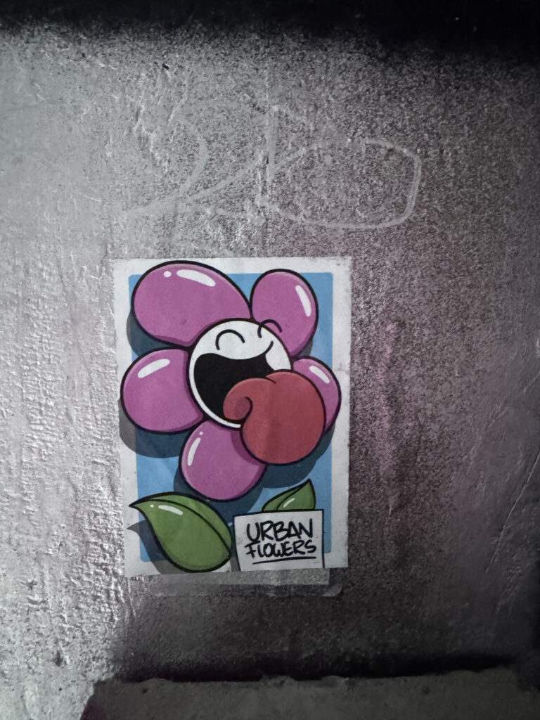 urban-flower paste-up-barcelona